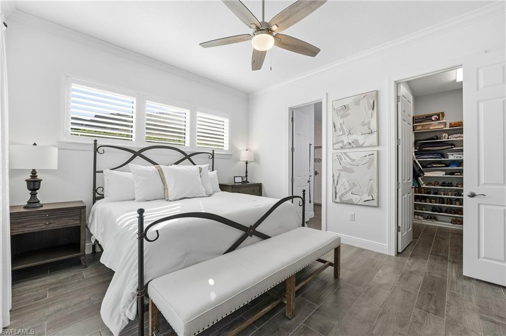 RIVERSIDE AVENUE VILLAS - Residential