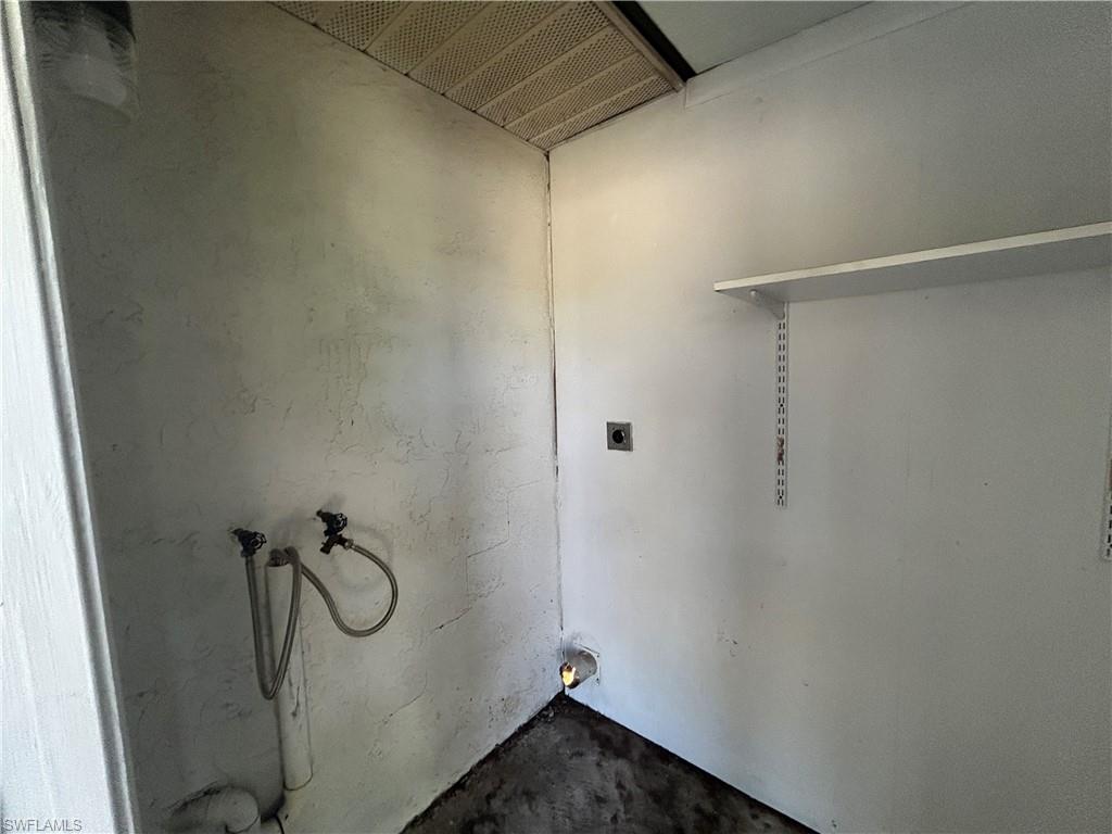 SAN CARLOS PARK - Residential Lease