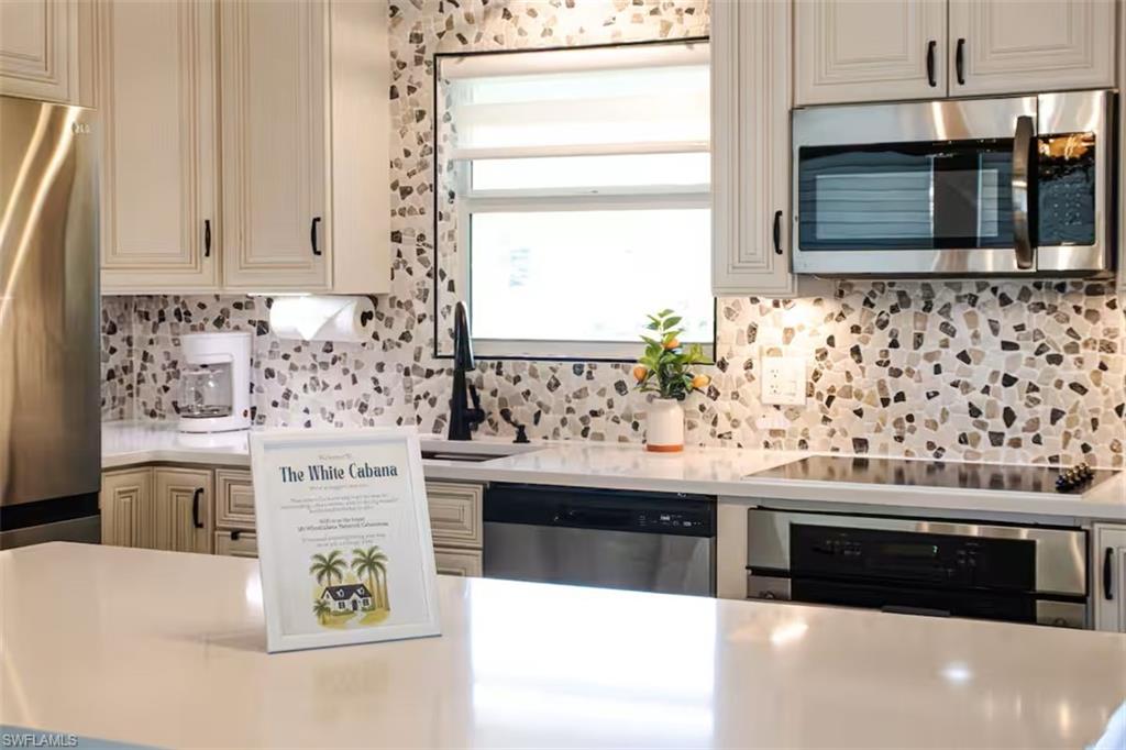 RIVERS RIDGE - Residential Lease