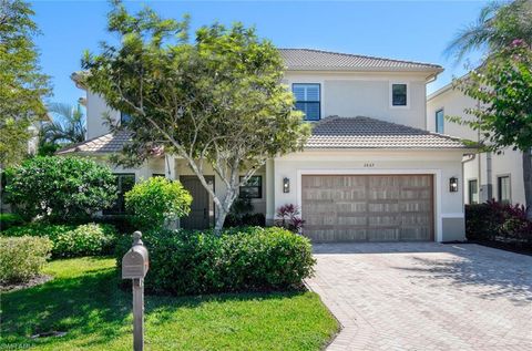 2867 Coco Lakes DR NAPLES FL 34105