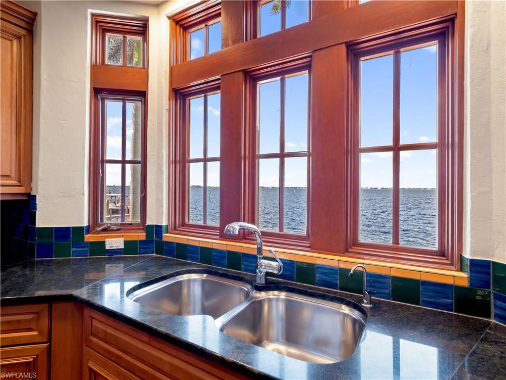 SUNSET COVE - Residential