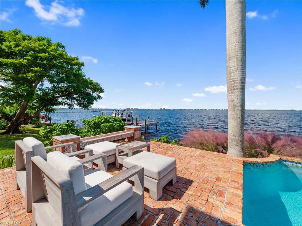 SUNSET COVE - Residential