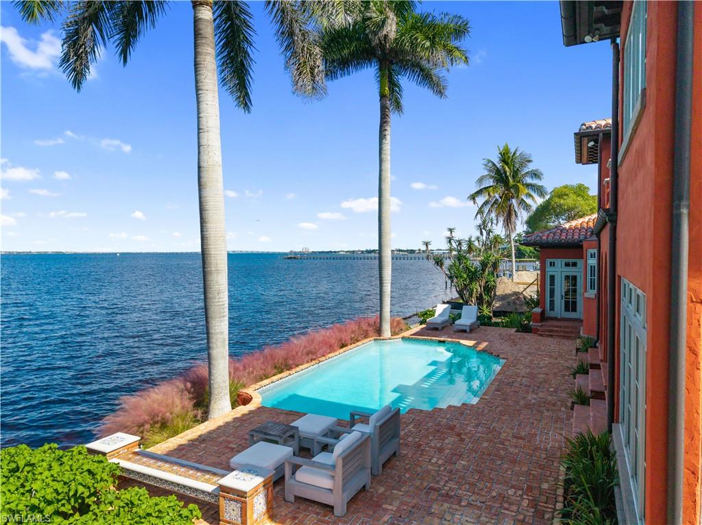 SUNSET COVE - Residential