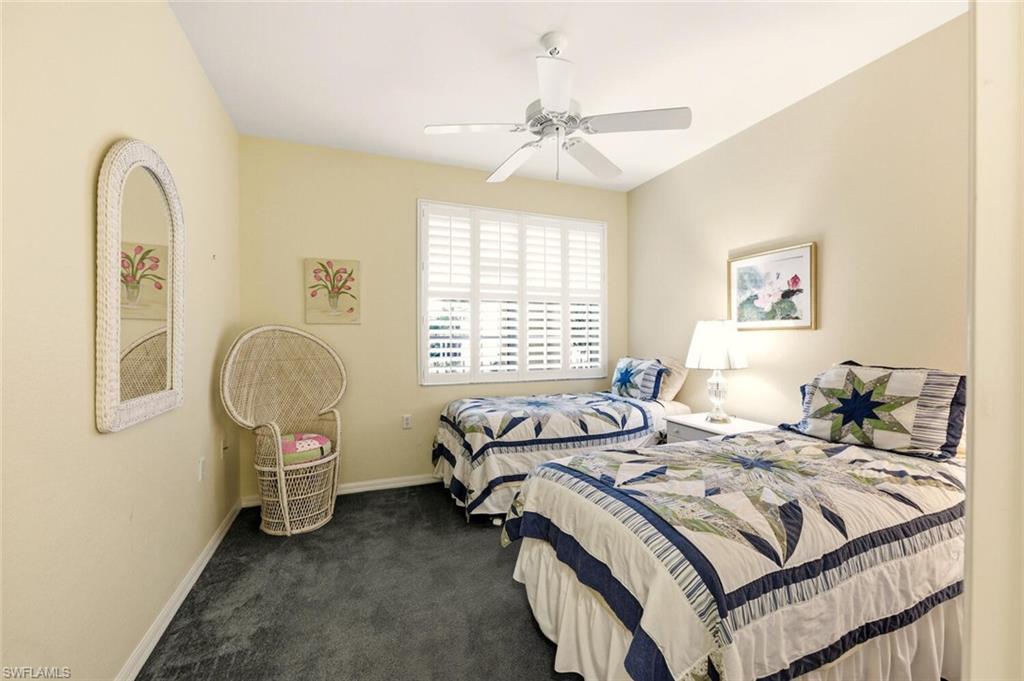 LAKE BARRINGTON - Residential