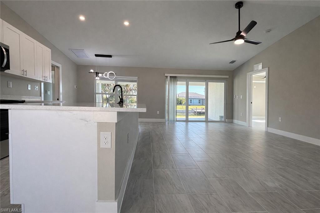 CAPE CORAL - Residential Lease