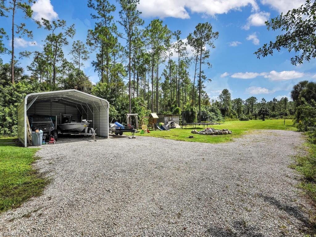 GOLDEN GATE ESTATES - Residential