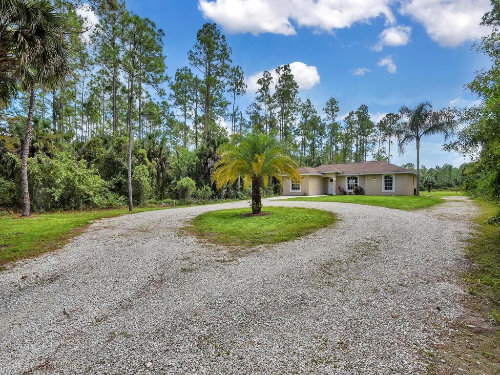 GOLDEN GATE ESTATES - Residential