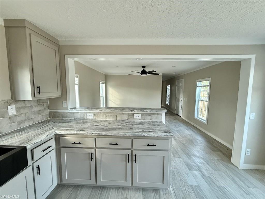 SUNCOAST ESTATE - Residential