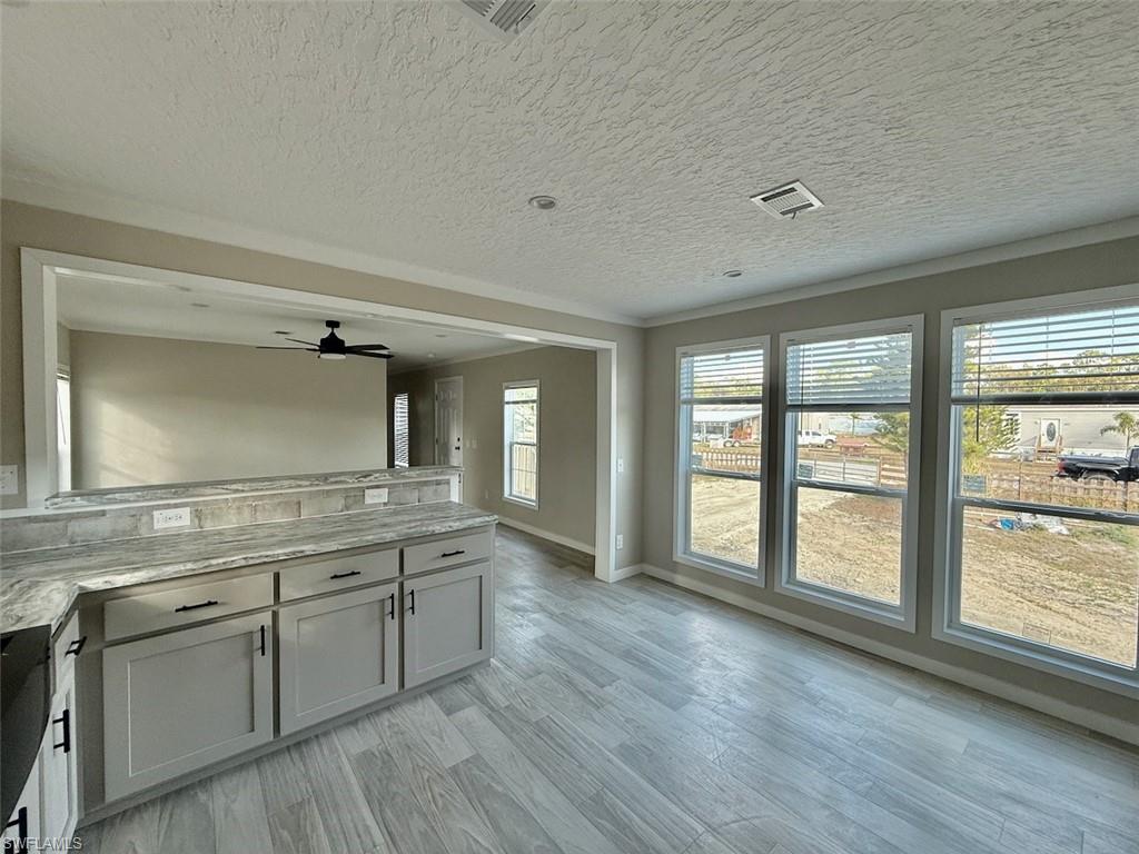 SUNCOAST ESTATE - Residential