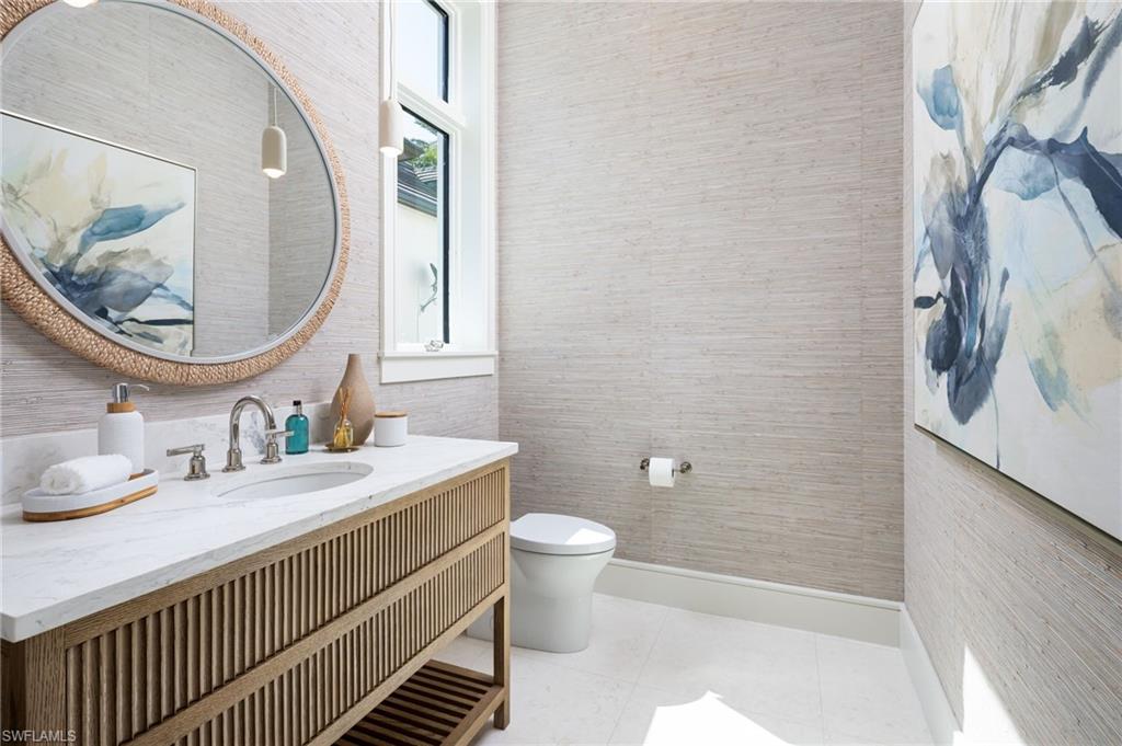 AQUALANE SHORES - Residential