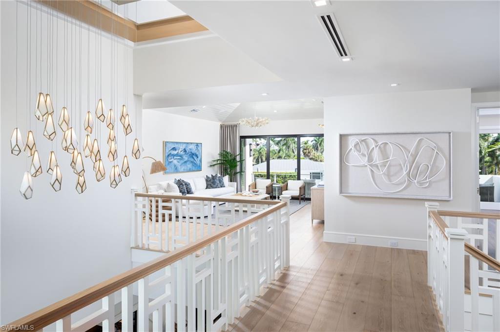 AQUALANE SHORES - Residential