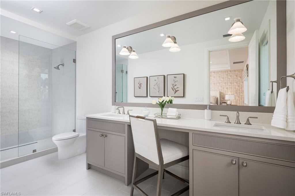 AQUALANE SHORES - Residential