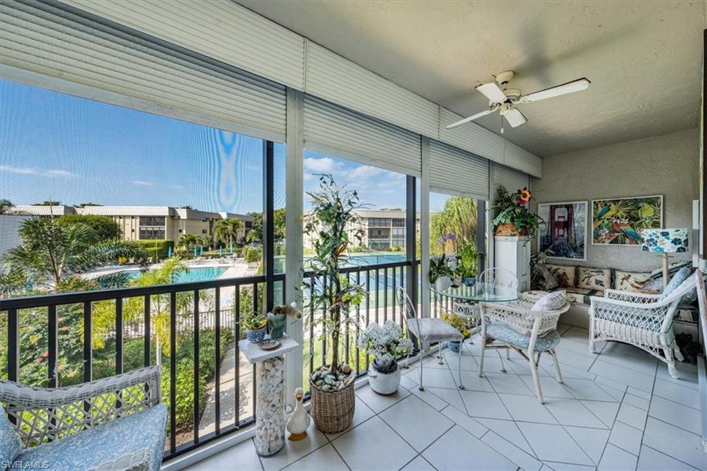 HIDDEN LAKE VILLAS - Residential