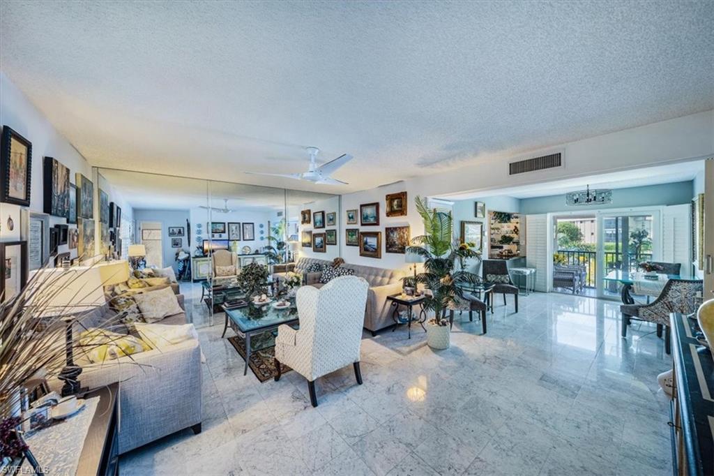 HIDDEN LAKE VILLAS - Residential