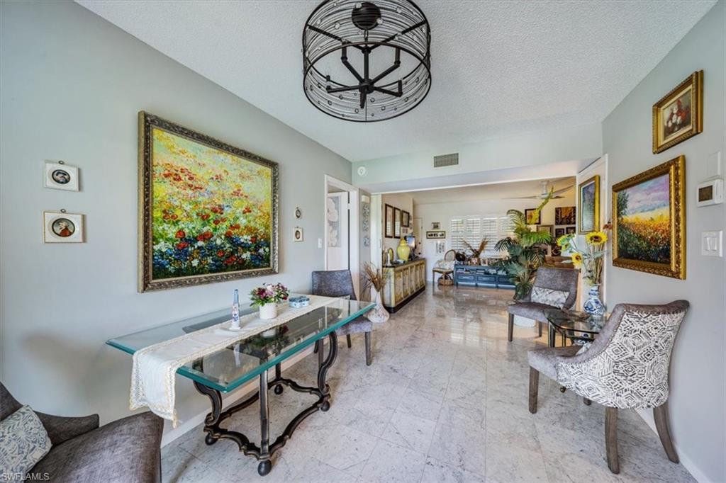 HIDDEN LAKE VILLAS - Residential