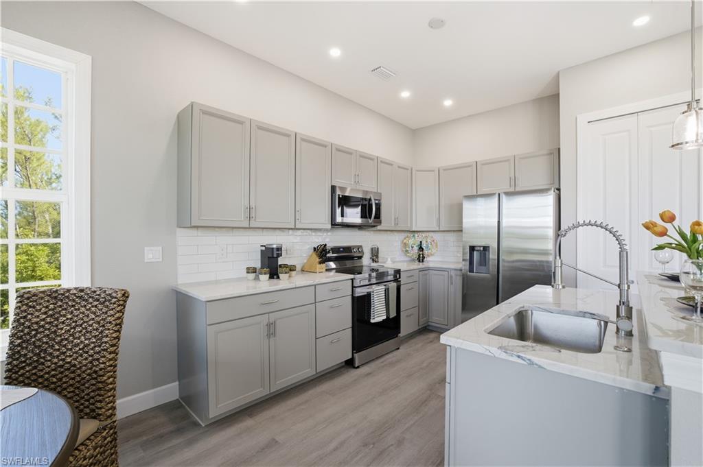 ST JUDE HARBORS - Residential