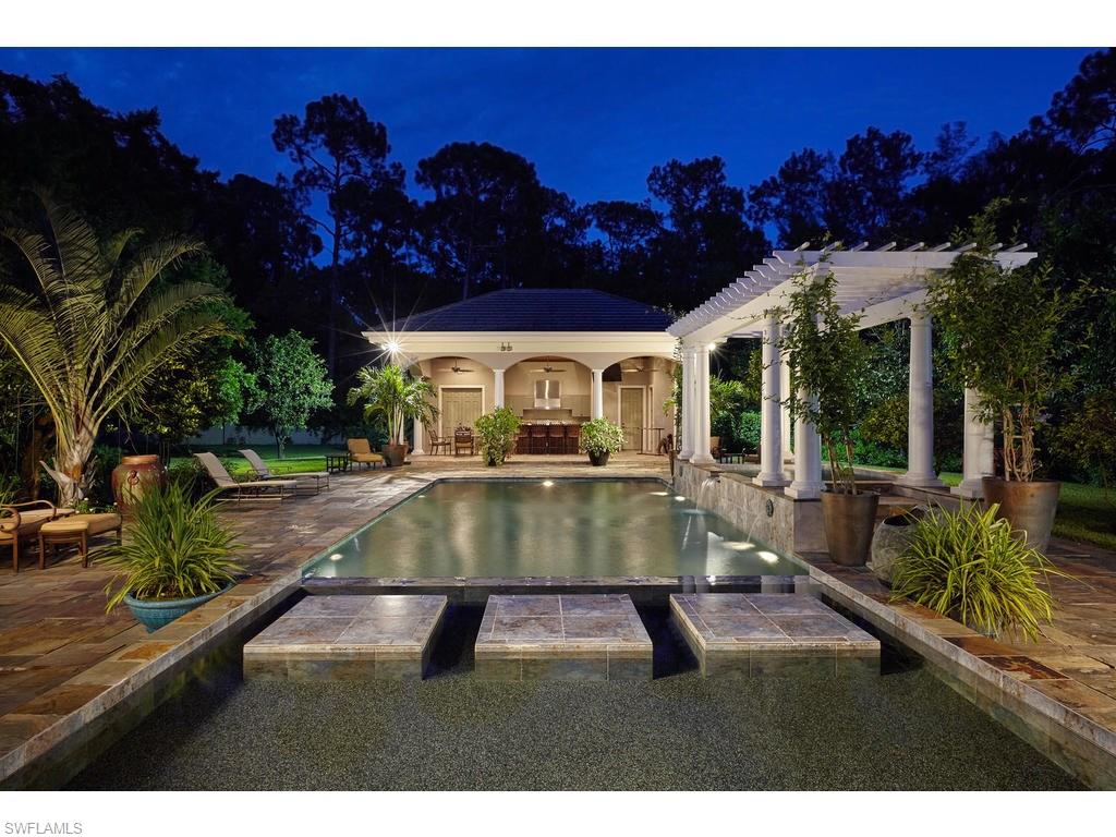 LIVINGSTON WOODS - Residential