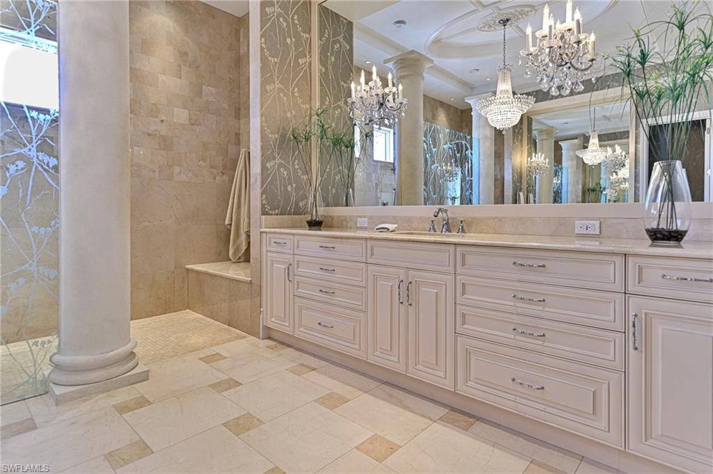 BAREFOOT BEACH - Residential