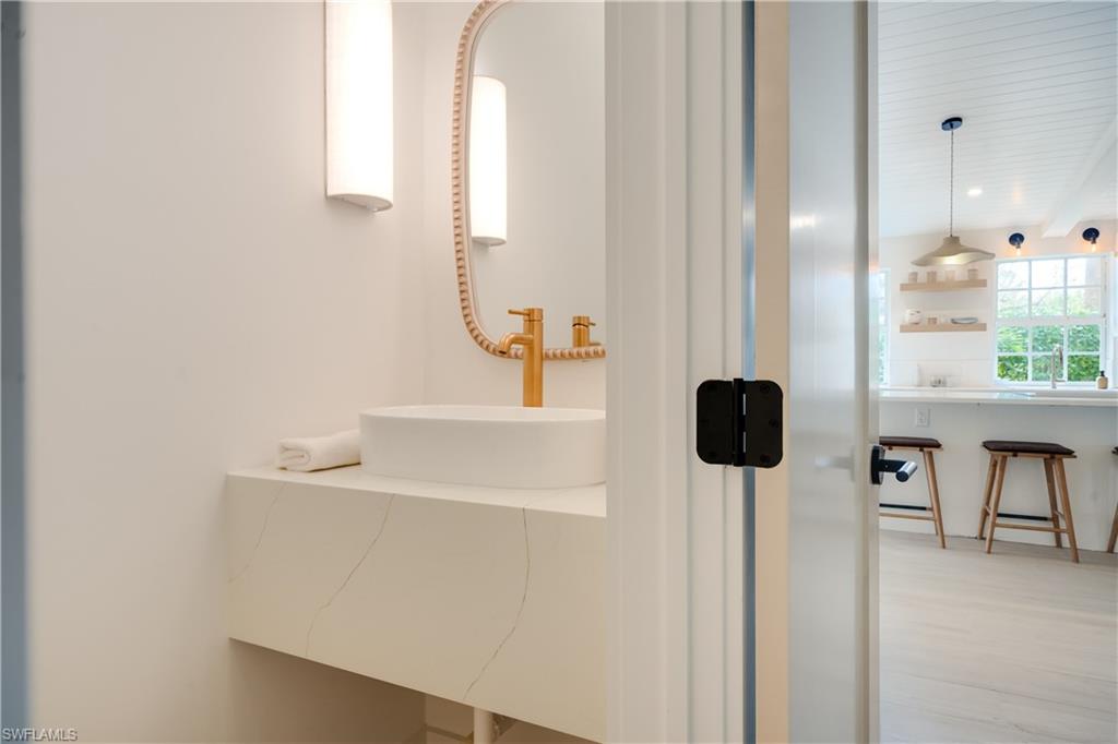 VILLAGE WALK - Residential