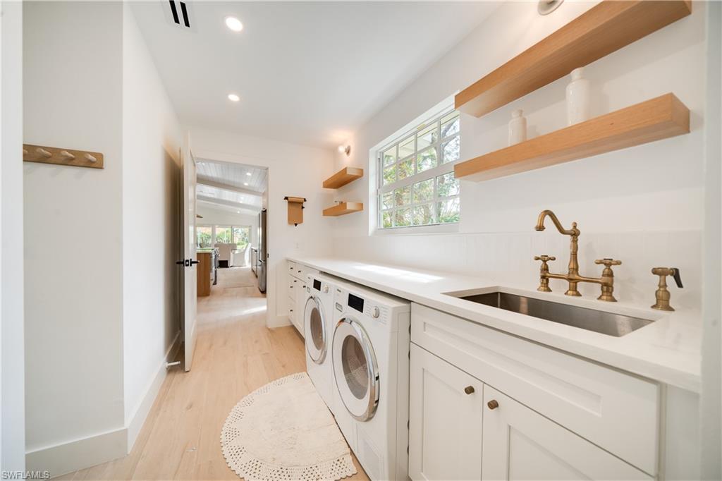 VILLAGE WALK - Residential