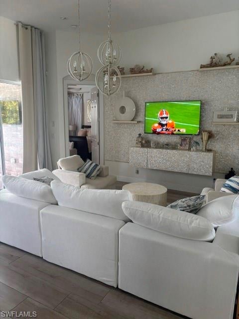 9109 Quartz LN