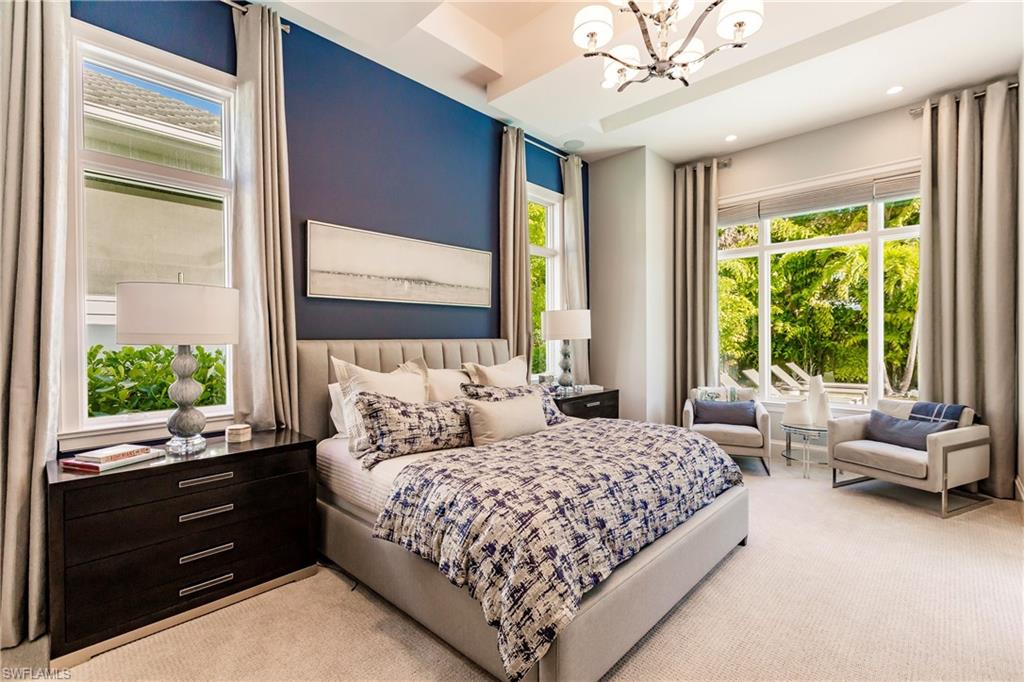 WINDWARD ISLE - Residential