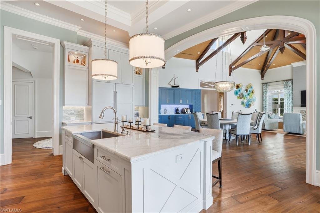 AQUALANE SHORES - Residential