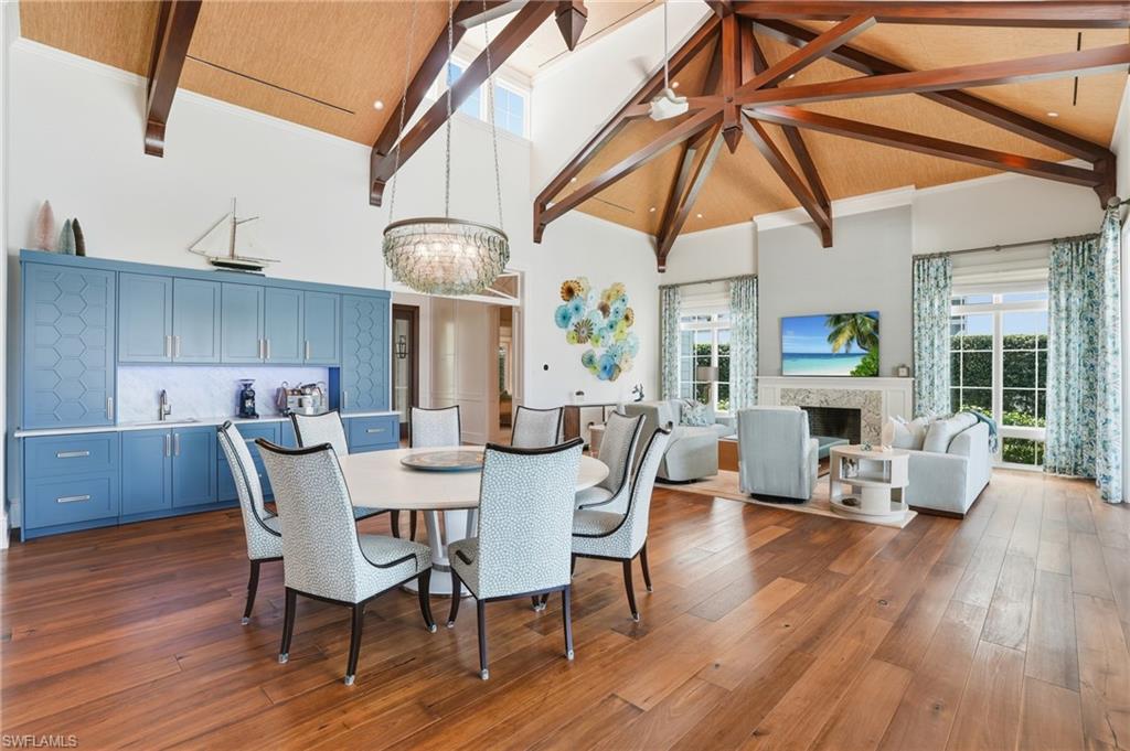 AQUALANE SHORES - Residential