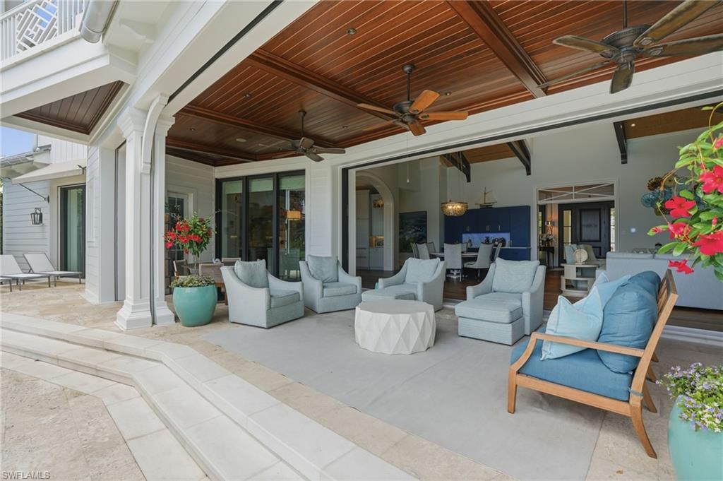 AQUALANE SHORES - Residential