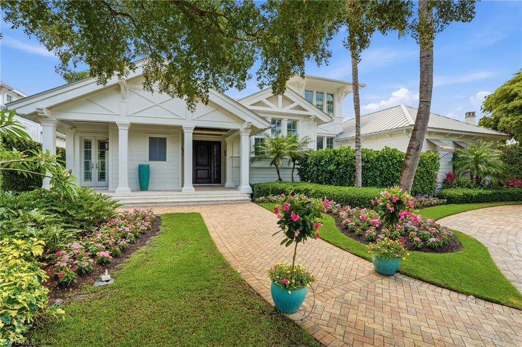 AQUALANE SHORES - Residential