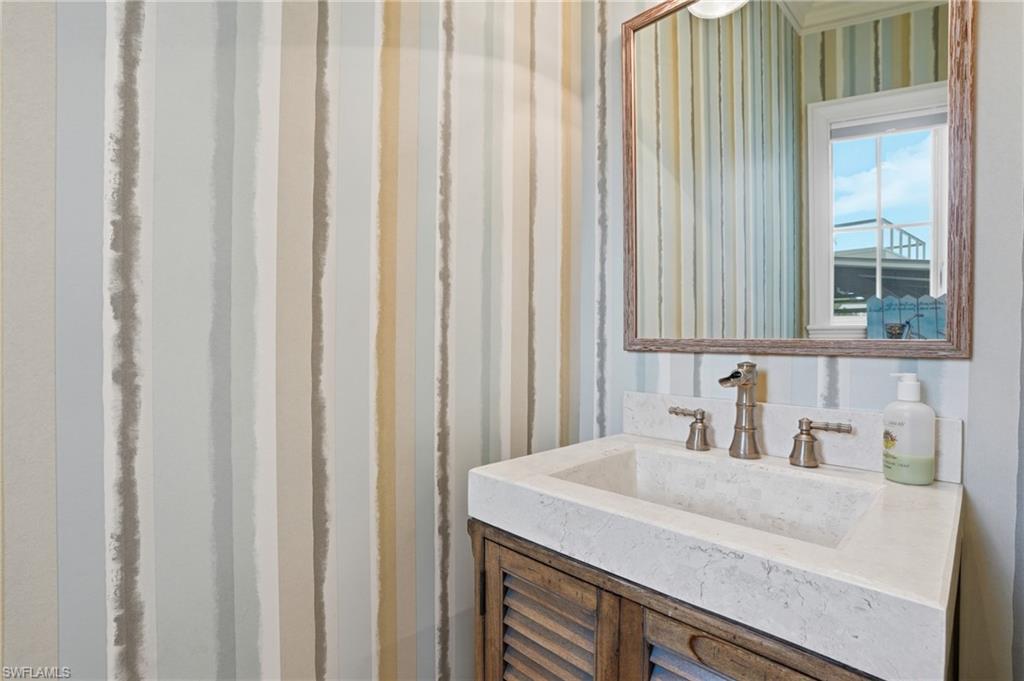 AQUALANE SHORES - Residential