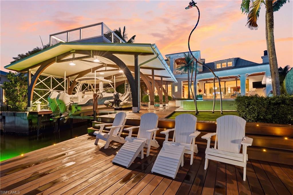 AQUALANE SHORES - Residential