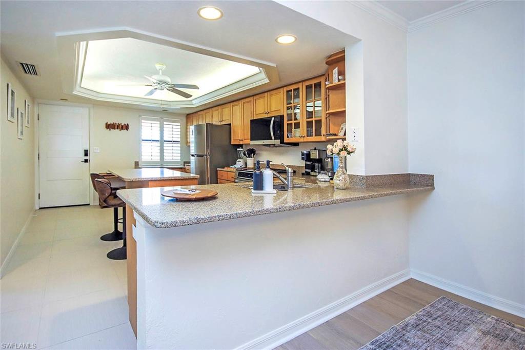 POINTE SANTO DE SANIBEL CONDO - Residential
