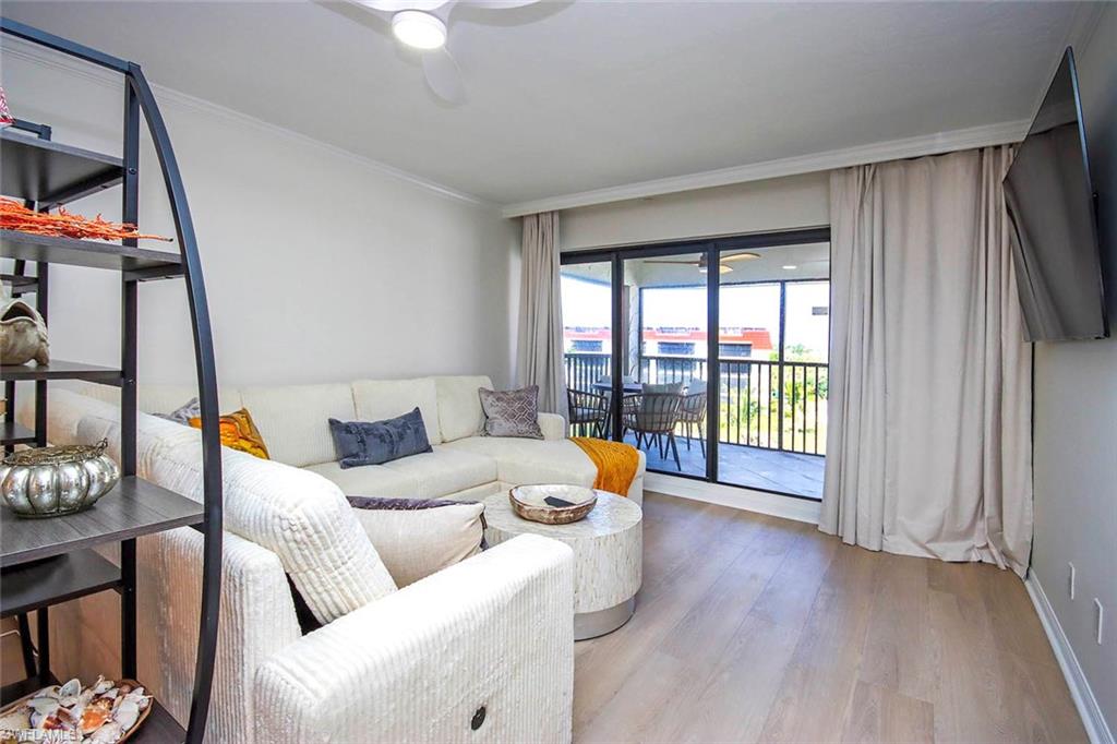 POINTE SANTO DE SANIBEL CONDO - Residential