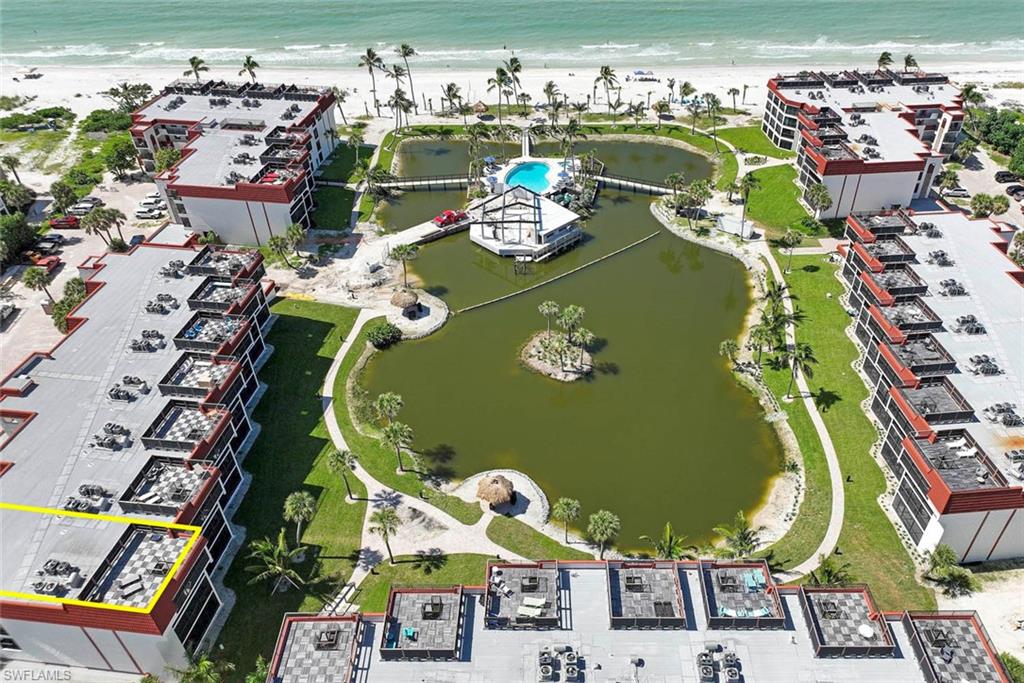 POINTE SANTO DE SANIBEL CONDO - Residential