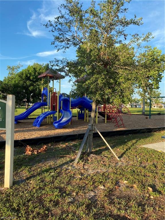 BURNT STORE VILLAGE - Land