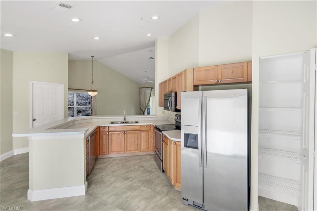 LAKEVIEW AT CARLTON LAKES - Residential