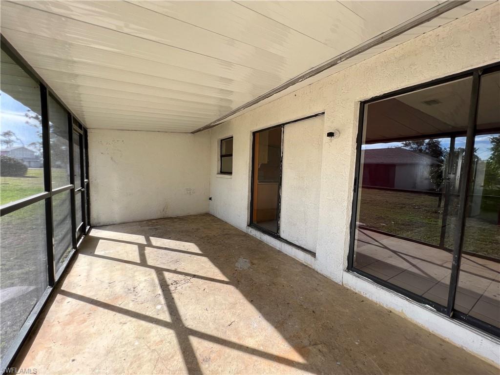 SAN CARLOS PARK - Residential