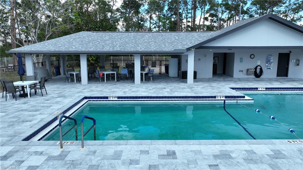 BEACON SQUARE - Residential