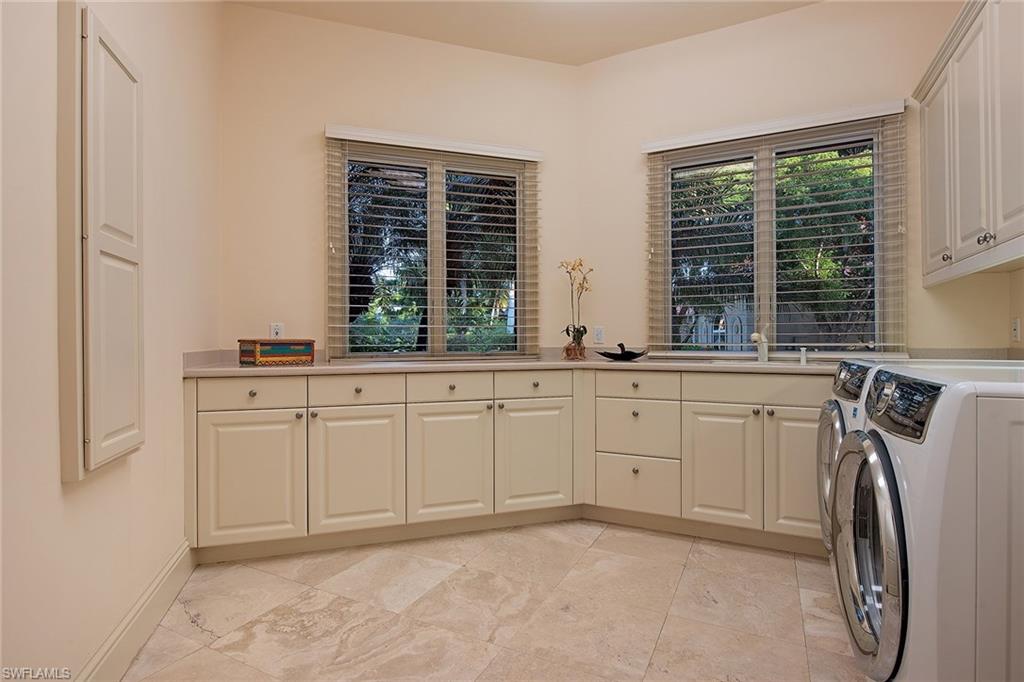 ISLE TOSCANO - Residential