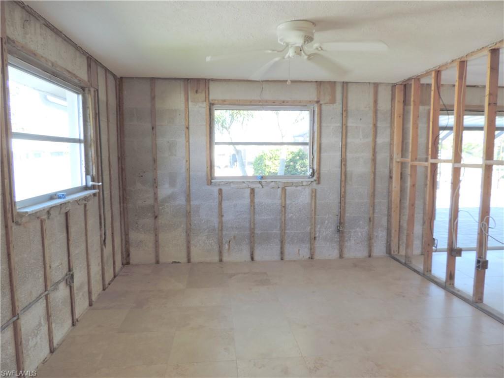 ISLAND PARK - Residential