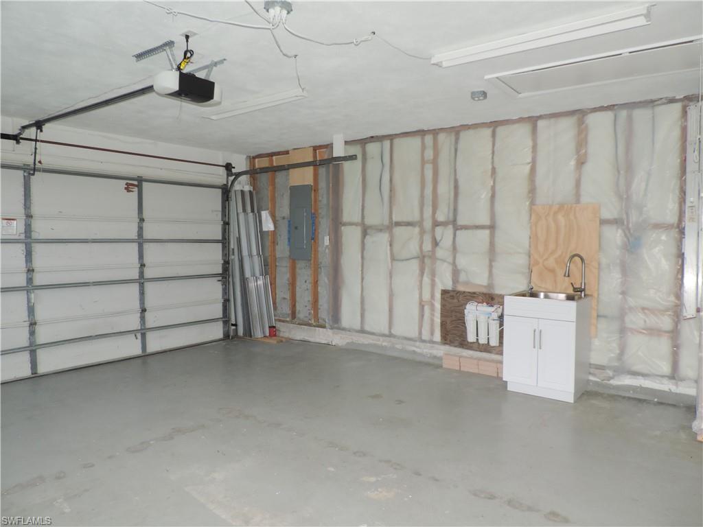 ISLAND PARK - Residential