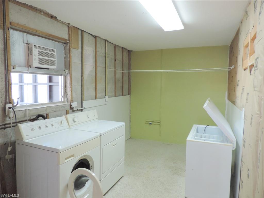 ISLAND PARK - Residential