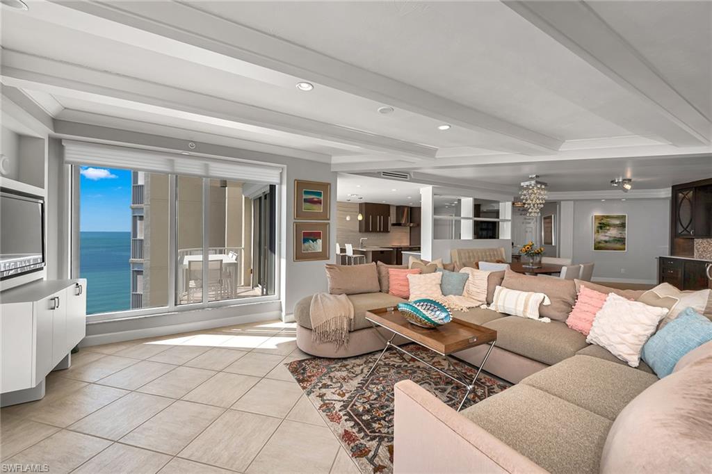 CONTESSA AT BAY COLONY - Residential