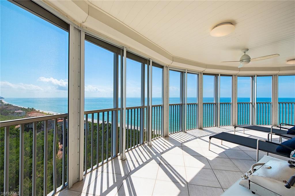 CONTESSA AT BAY COLONY - Residential