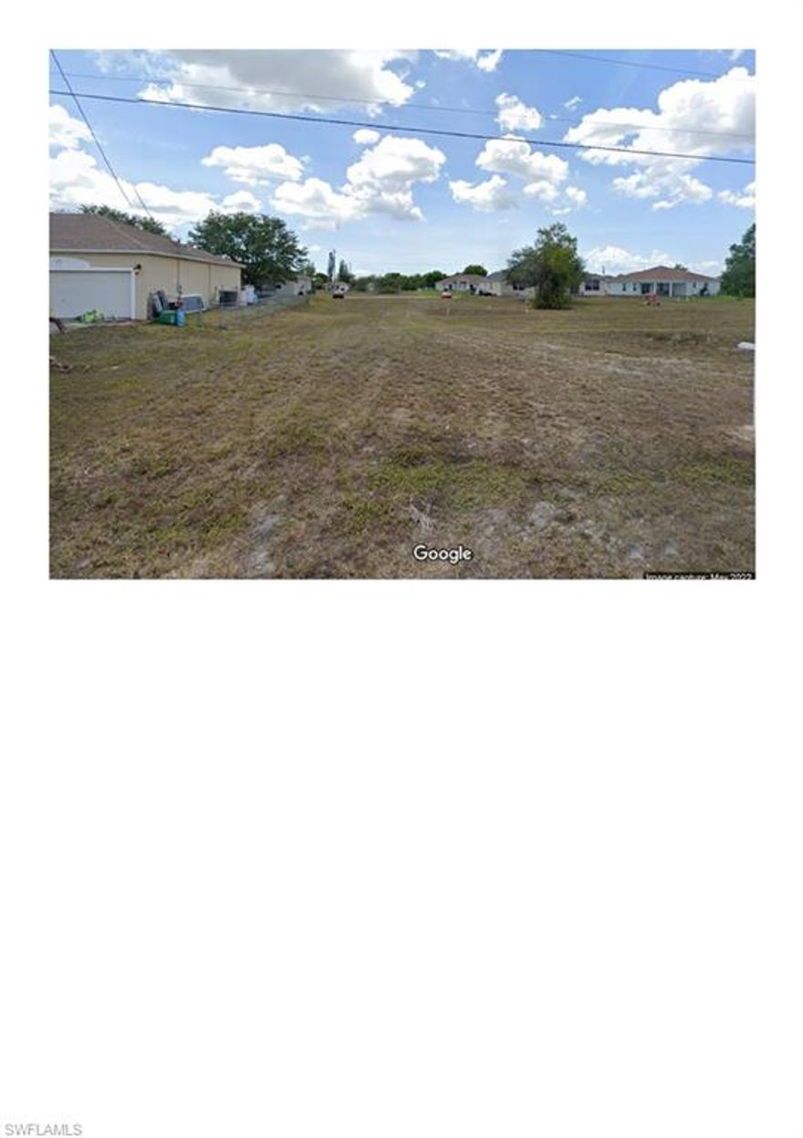 Vacant residential lot in highly sought after Cape Coral. Come build your dream home!