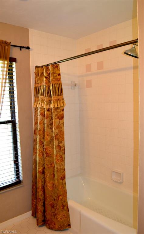 BANYAN COVE - Residential