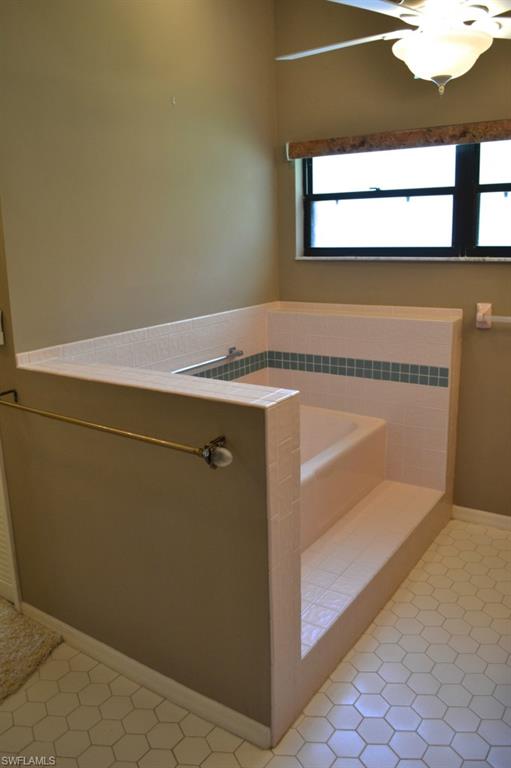 BANYAN COVE - Residential