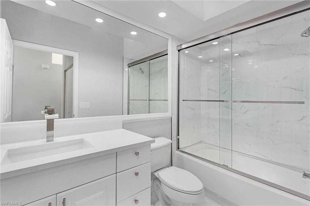 LIGHTHOUSE BAY - Residential