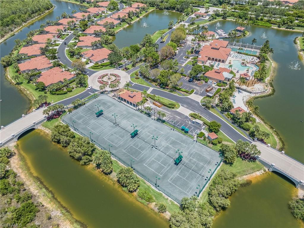 LIGHTHOUSE BAY - Residential